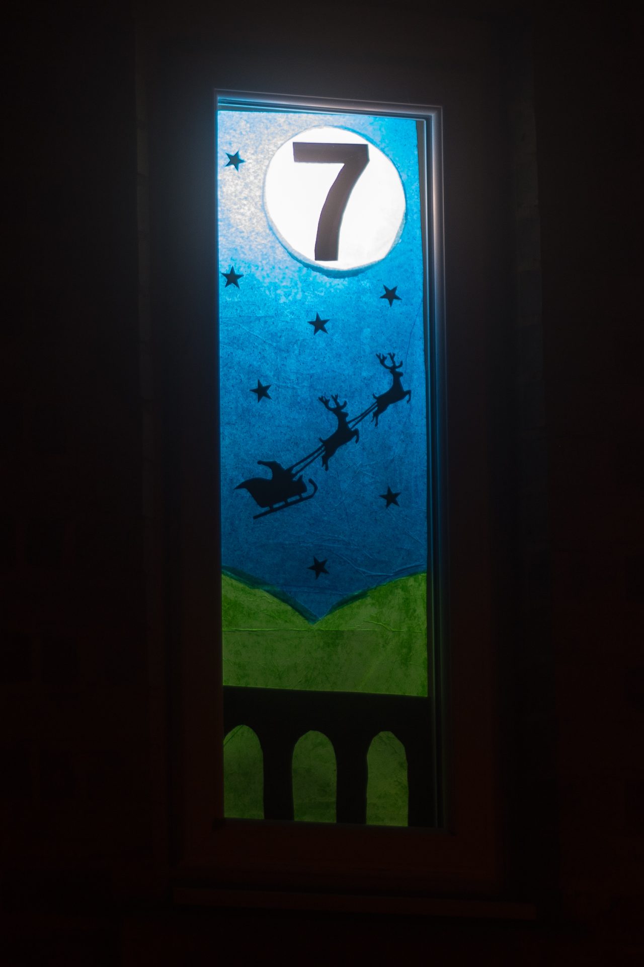 Photo 7 of 28